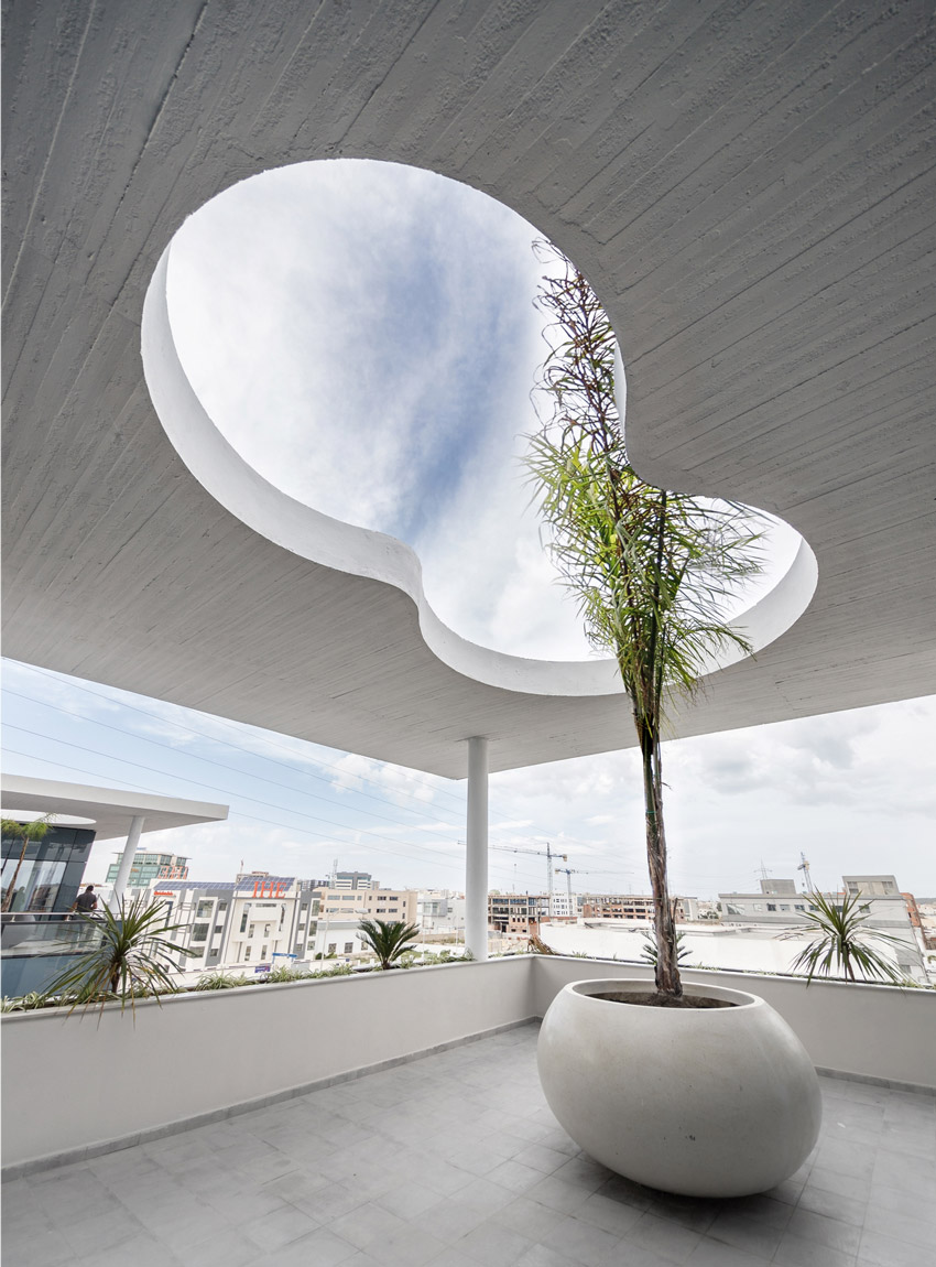 OPUS — équilibre entre opacité et transparence